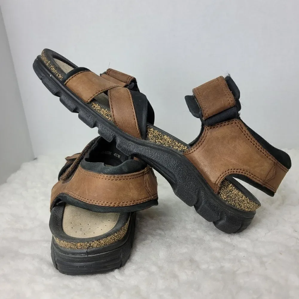 ECCO Cosmo Men's Size 9 Sandals  Brown Leather Shoes
